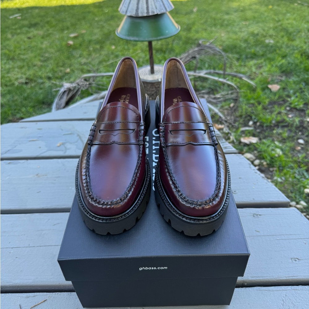 G.H. Bass Whitney Weejuns Super Lug Sole Penny Loafer